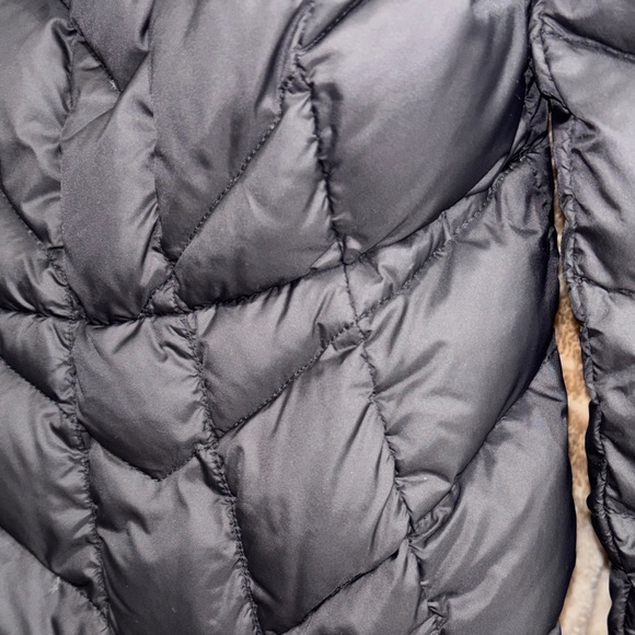 Michael Kors Black Quilted Hooded Packable Puffer Jacket with Gold Hardware - Picture 5 of 5